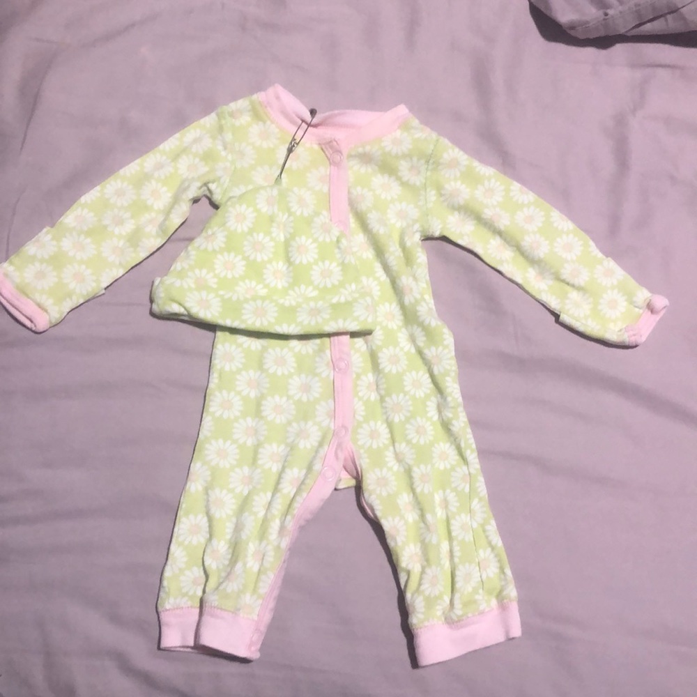 Newborn Carters Sleepwear with matching hat
